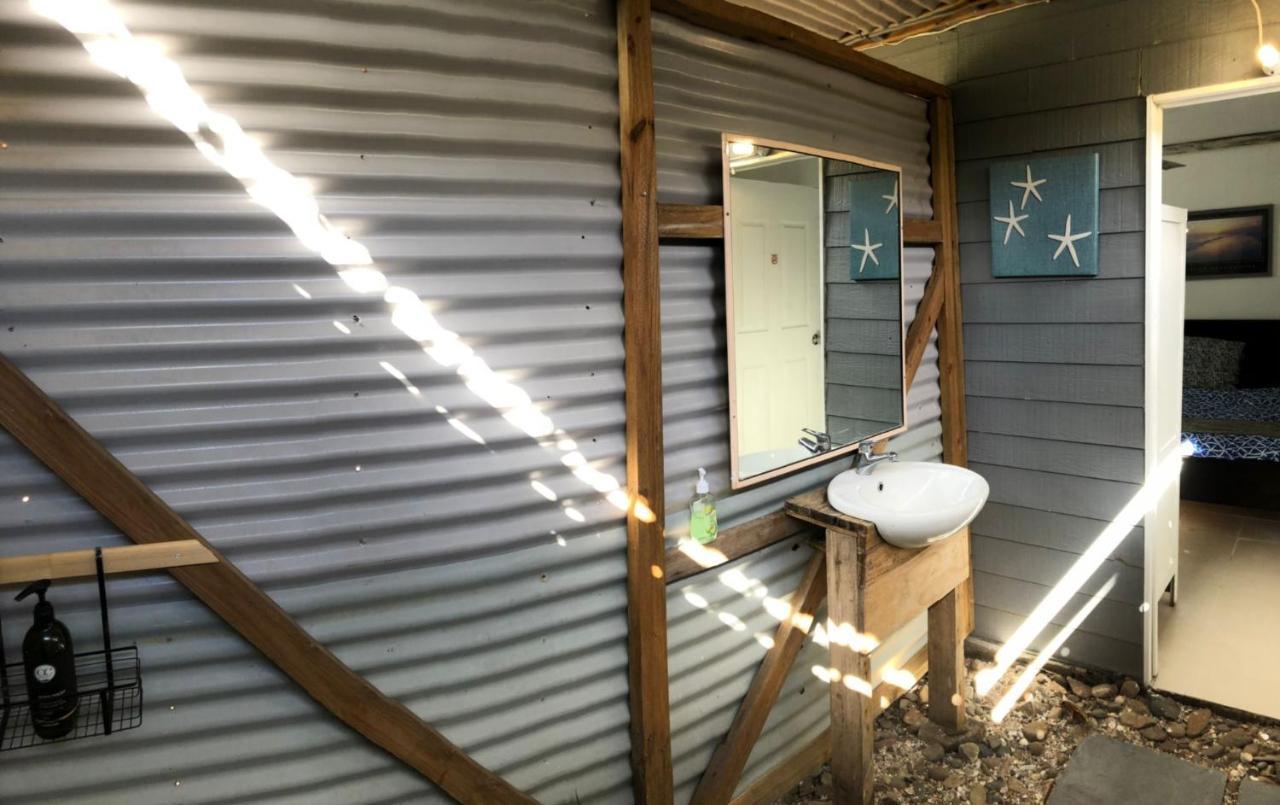 Rustica - Tropical Holiday Retreat Cannonvale Bagian luar foto